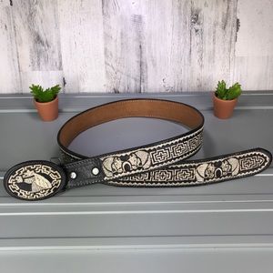 Vintage Embroidered Leather Horse Buckle Belt 38